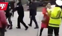 新闻爆料袭警视频大全最新,现场惊心动魄，警方严正声明